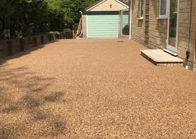 Long driveway opted for resin bound finish