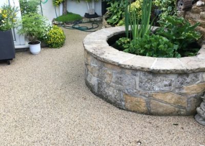 An example of superb appearance of resin bound surfacing, here in Honiton, Devon